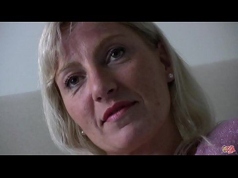 ❤️ Mama pe care am futut-o cu toții ... Doamnă, purtați-vă frumos! ❌ at us ro.vbdsm.ru ☑
